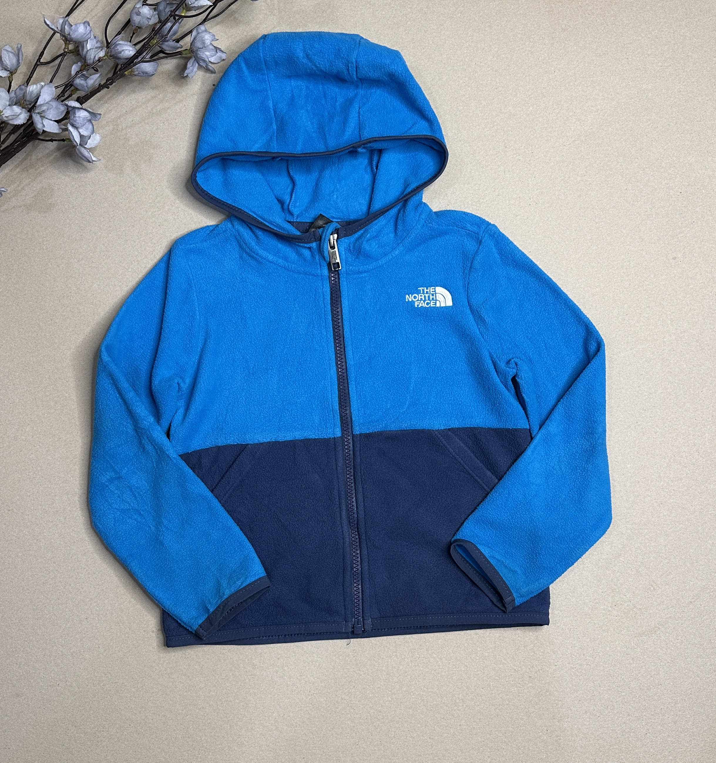 THE NORTH FACE