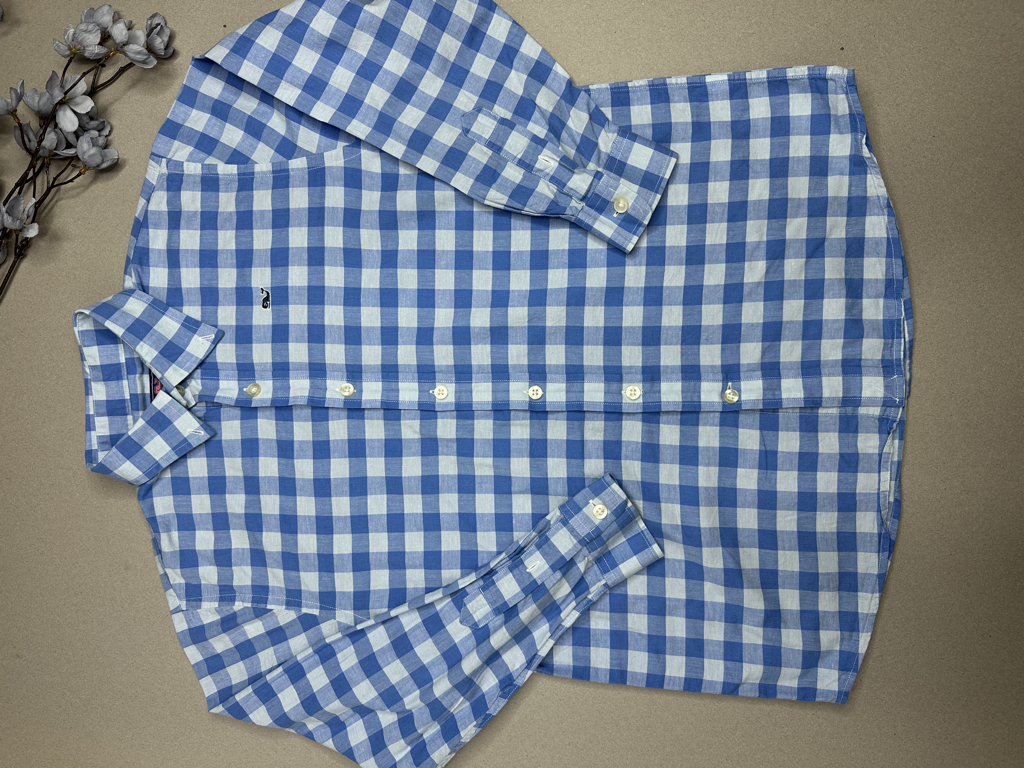 Vineyard vines